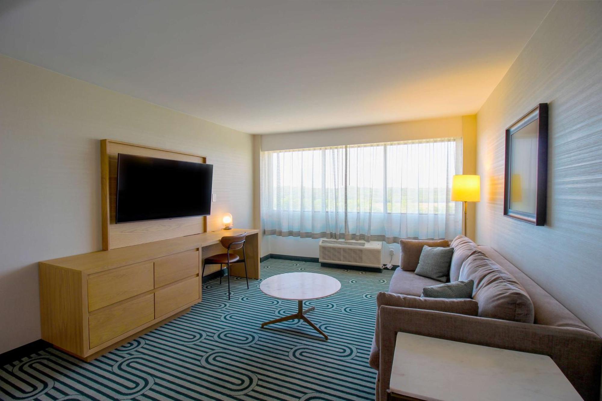 Doubletree By Hilton Clarksville Riverview 외부 사진