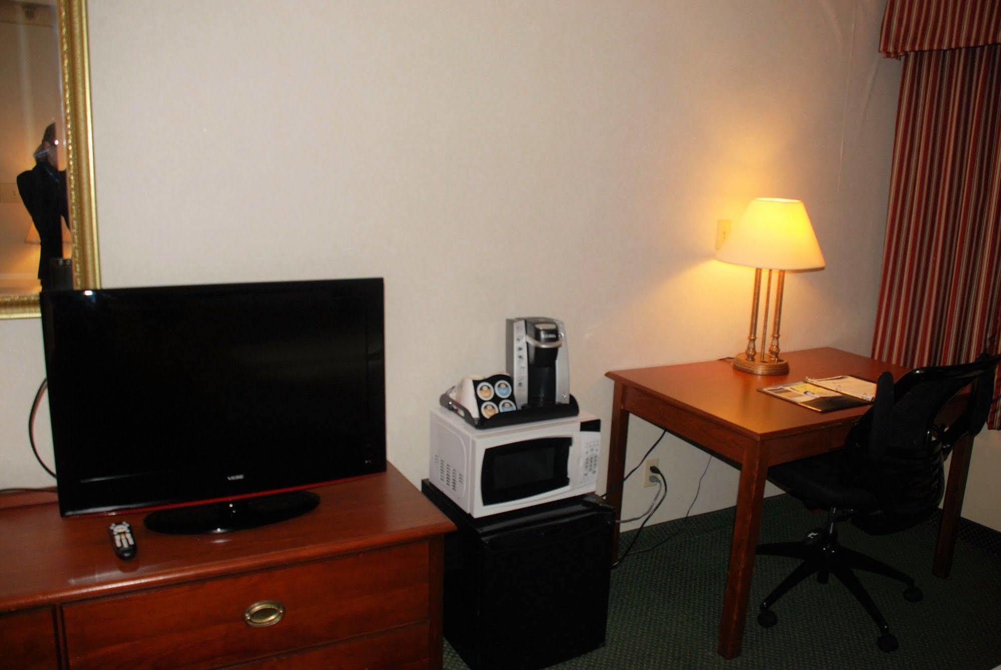 Doubletree By Hilton Clarksville Riverview 외부 사진
